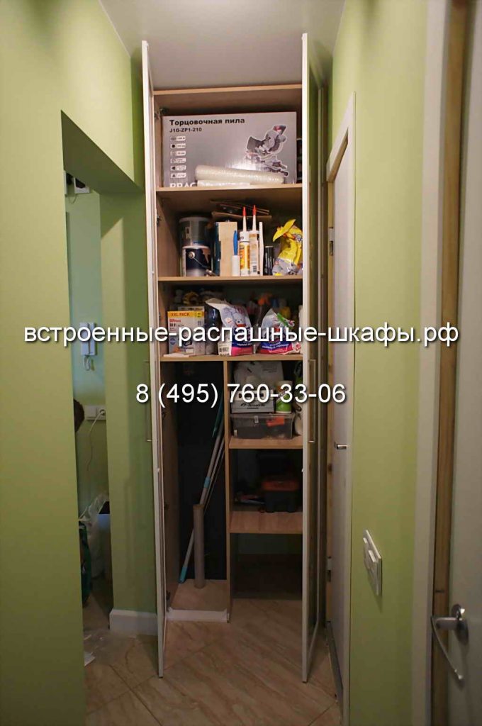 встроенный шкаф с распашными дверями